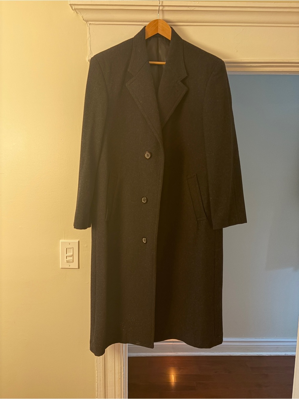 Black Single-Breasted Wool-blend Overcoat